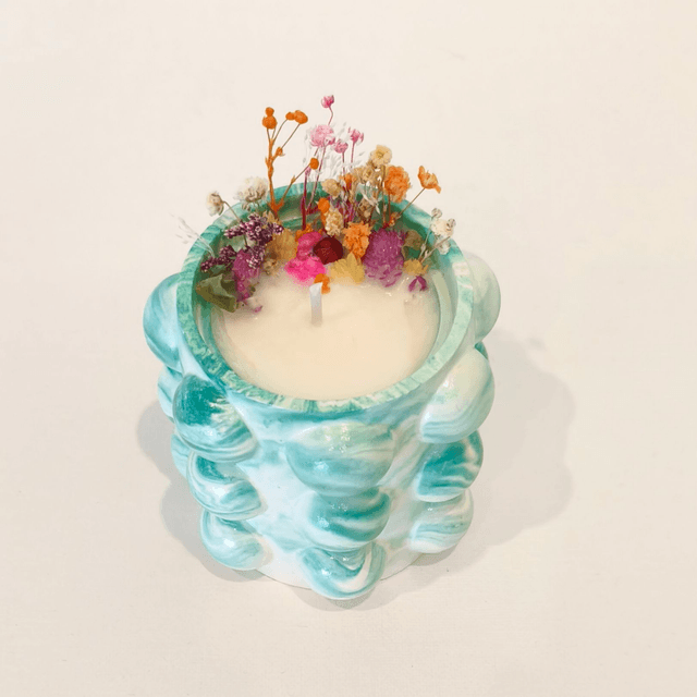✨ Bougie artisanale "Bulbeuse" en cire de soja – fleurs séchées & contenant fait main ✨ 