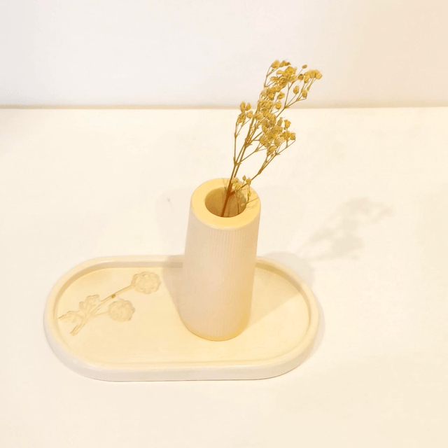 "Solune" Mini vase artisanal en gypse avec fleurs séchées – déco minimaliste  