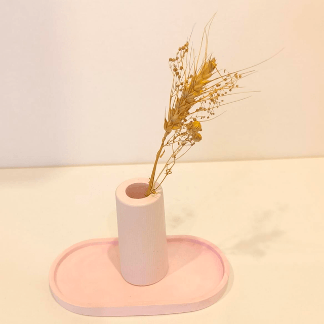 "Solune" Mini vase artisanal en gypse avec fleurs séchées – déco minimaliste  