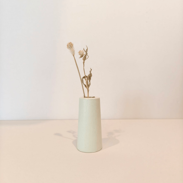 "Solune" Mini vase artisanal en gypse avec fleurs séchées – déco minimaliste 