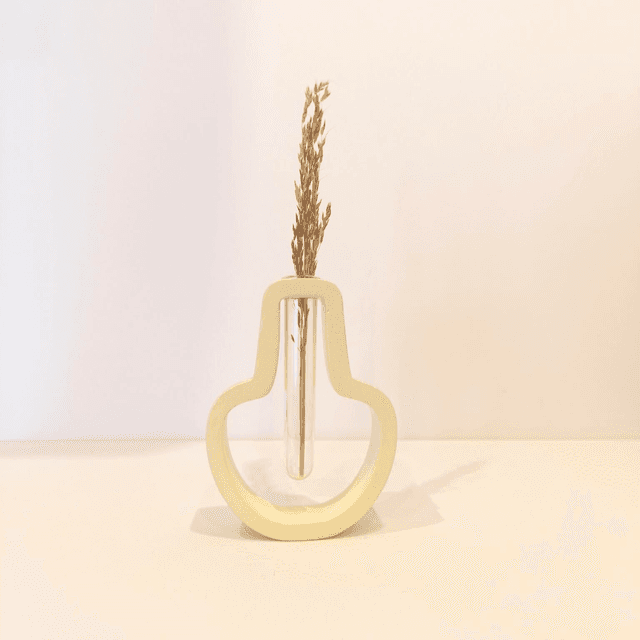 Vase déco “Épure” – design ajouré avec tube incassable et fleurs séchées 